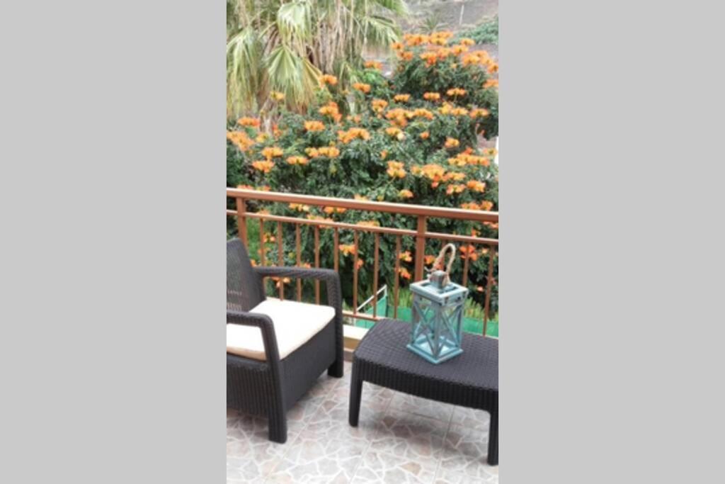 Telemaco Blue Apartment Agulo Exterior photo
